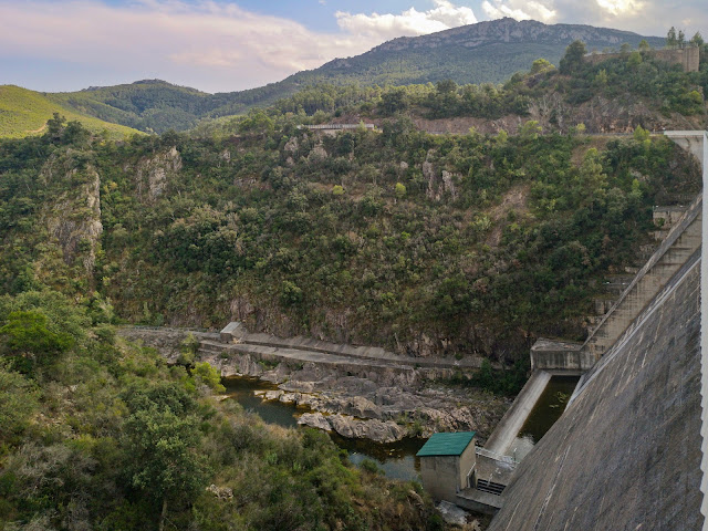 Водохранилище Дарниус Боаделья (Embalse Darnius Boadella)