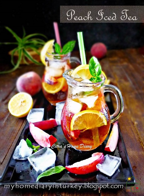 Easy Peach Iced Tea, Perfect summer drinks | Çitra's Home Diary. #peachrecipe #peachicedtea #nonalcoholbeverage #icedtea #summerdrinks #coldbeverages #estehbuahpersik #şeftaliçay