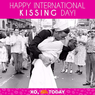 International Kissing Day HD Pictures, Wallpapers