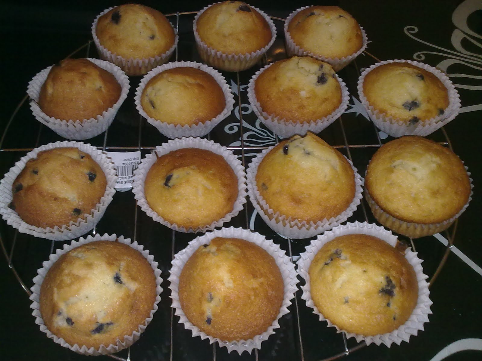 Muffins (BB, Vanilla, Kiwi, Chocolate, Pineapple)