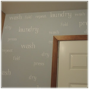 LAUNDRY ROOM DIY - wall of words