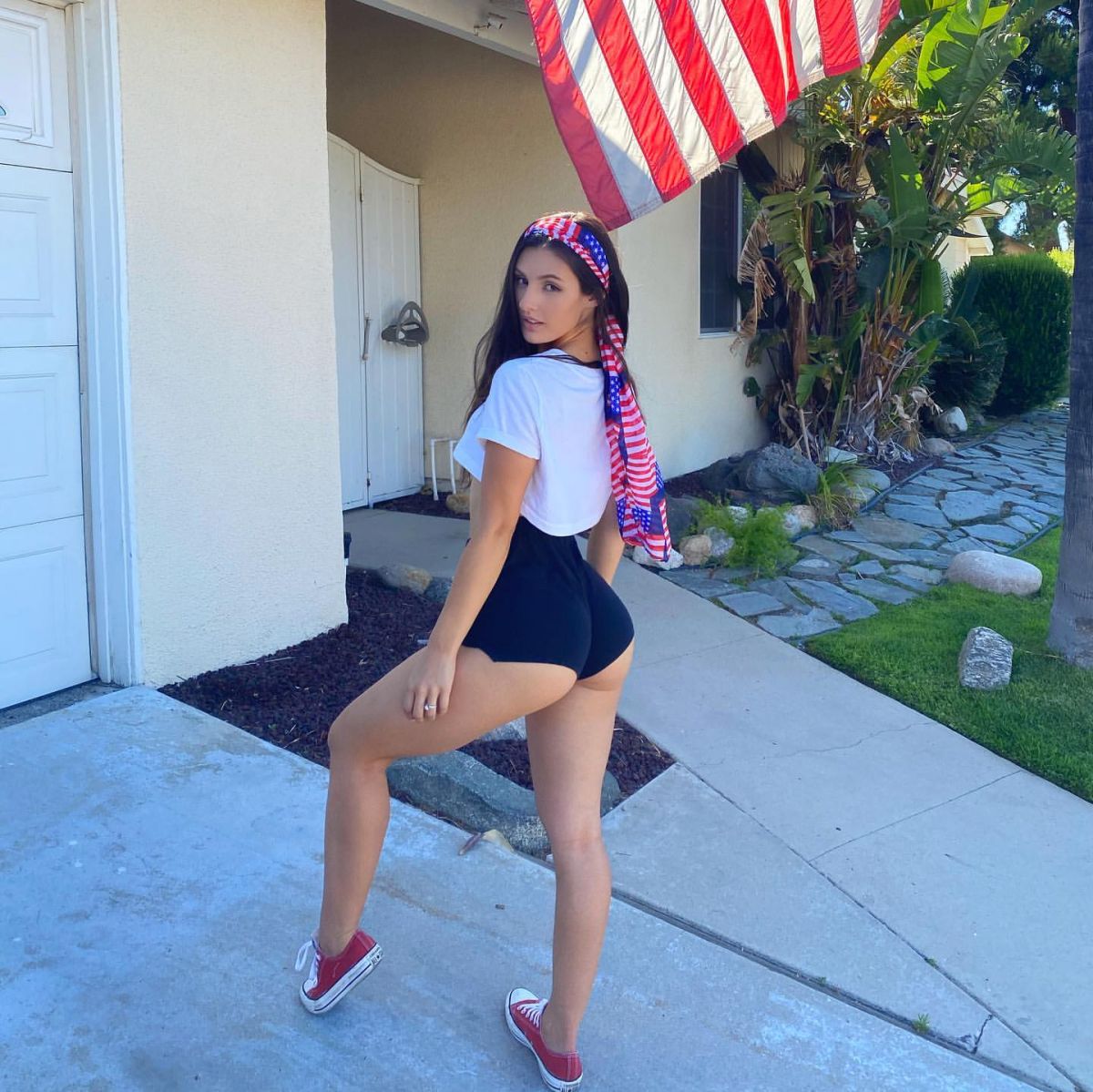 Instagram natalie hernandez Natalie Hernandez