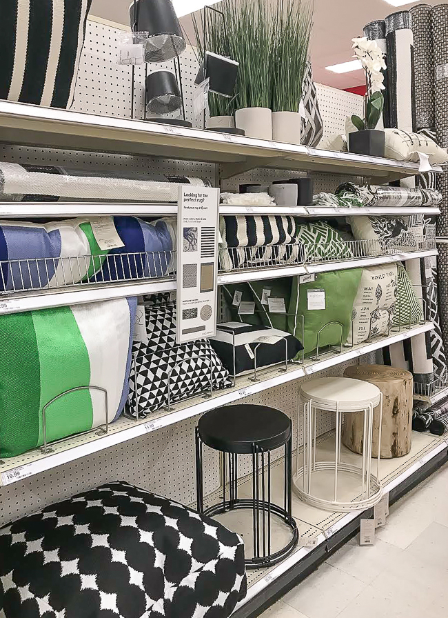 Friday Favorites Black White And Neutral Outdoor Decor Friday Favorites Black White And Neutral Outdoor Decor