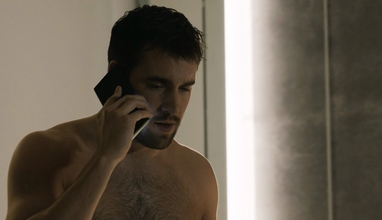 Josh Bowman shirtless 'Time After Time' - S01E01.