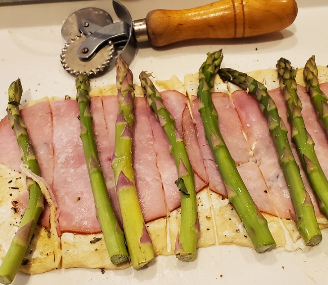 this is an appetizer made with asparagus