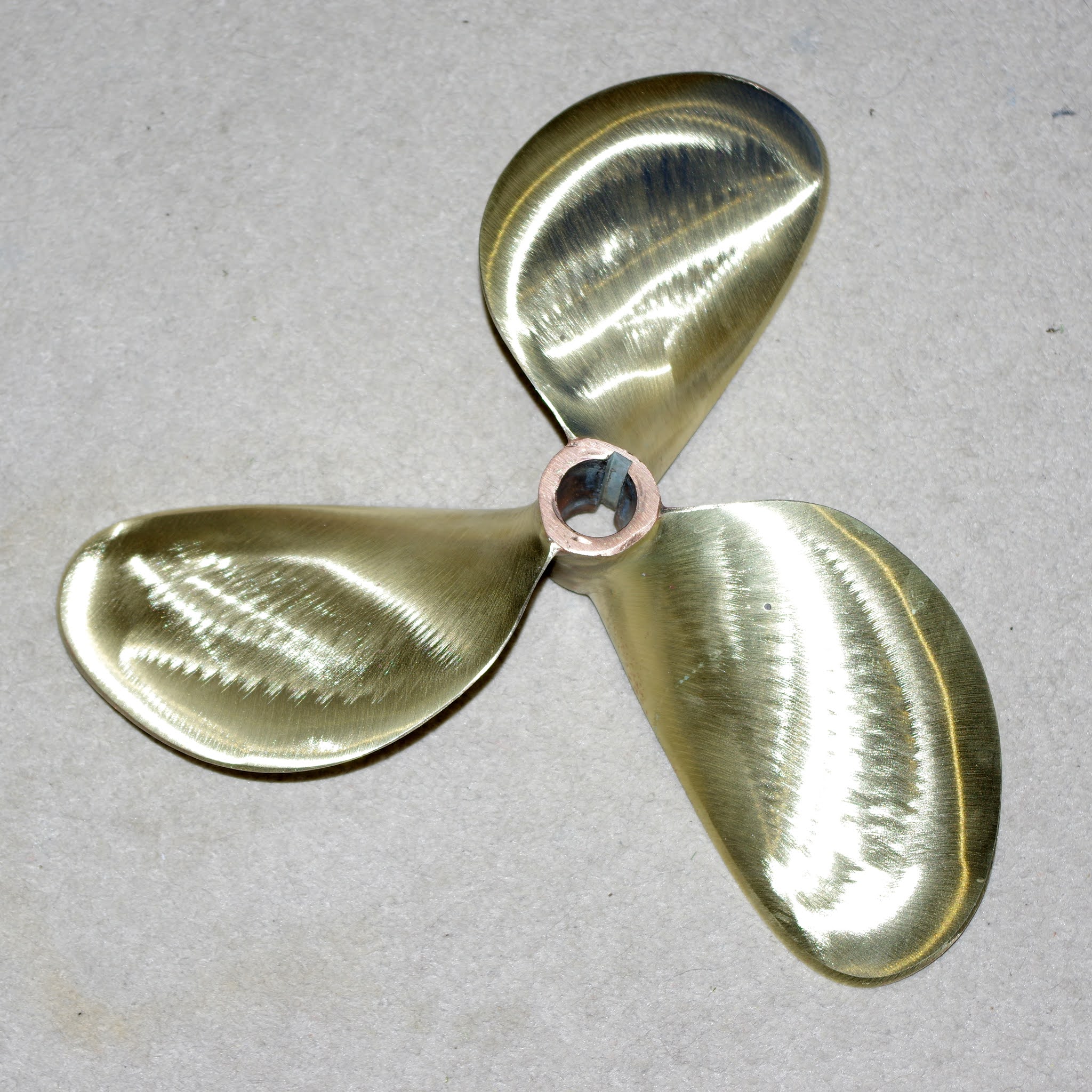 SV Sancerre More propeller / shaft issues.