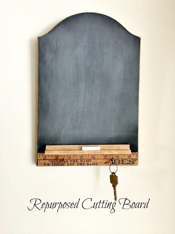 12 Creative Upcycles For Old Cutting Boards Do it yourself ideas and