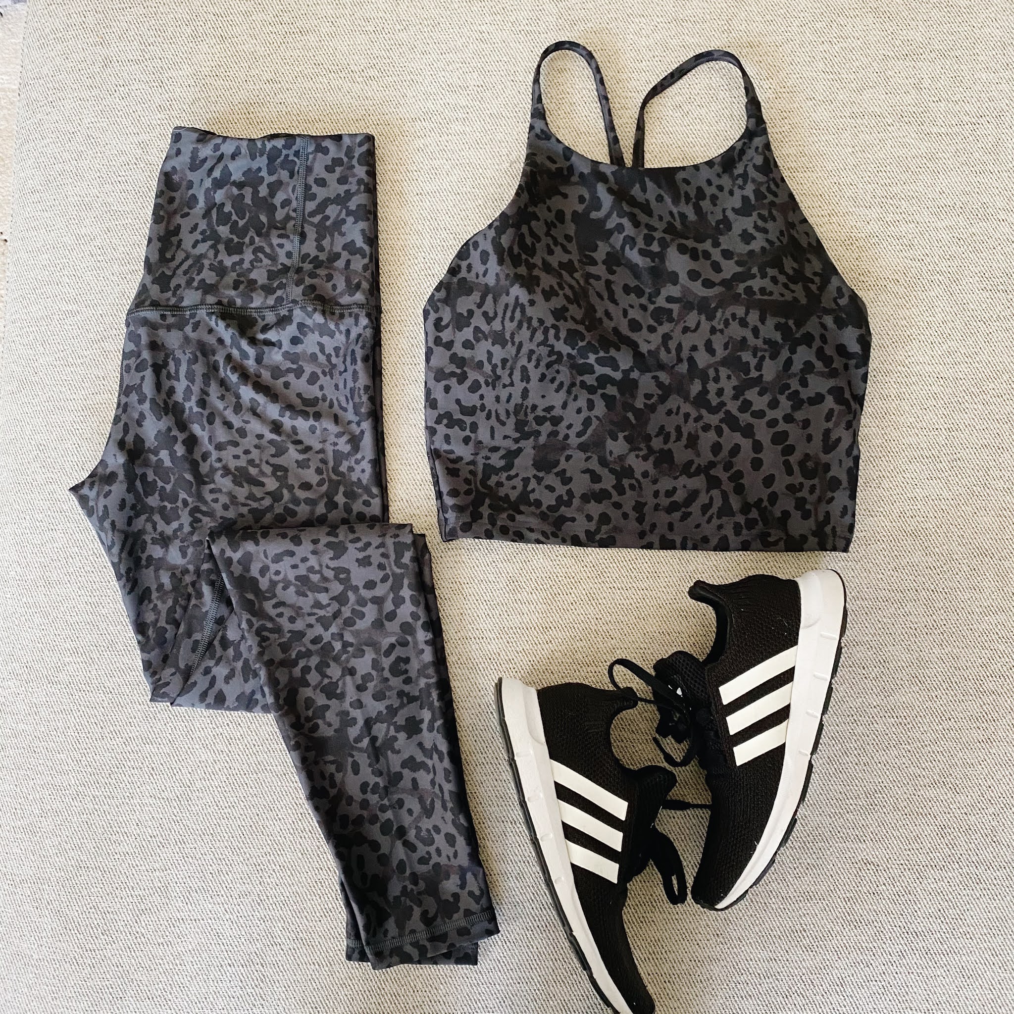 jillgg's good life (for less) | a west michigan style blog: athleisure ...