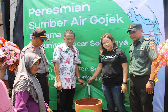 Kekeringan Landa Sragen : Komunitas Mitra Go Car Solo raya Buatkan Sumber Air Bersih Bagi Masyarakat Mondokan