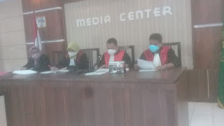 PN Bondowoso Gelar Sidang Ke Tujuh Kasus Pengancaman PN Bondowoso Gelar Sidang Ke Tujuh Kasus Pengancaman