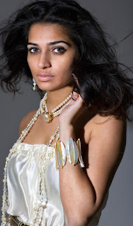 Aktris dan Model Cantik Keturunan Arab Nadia Ali 006
