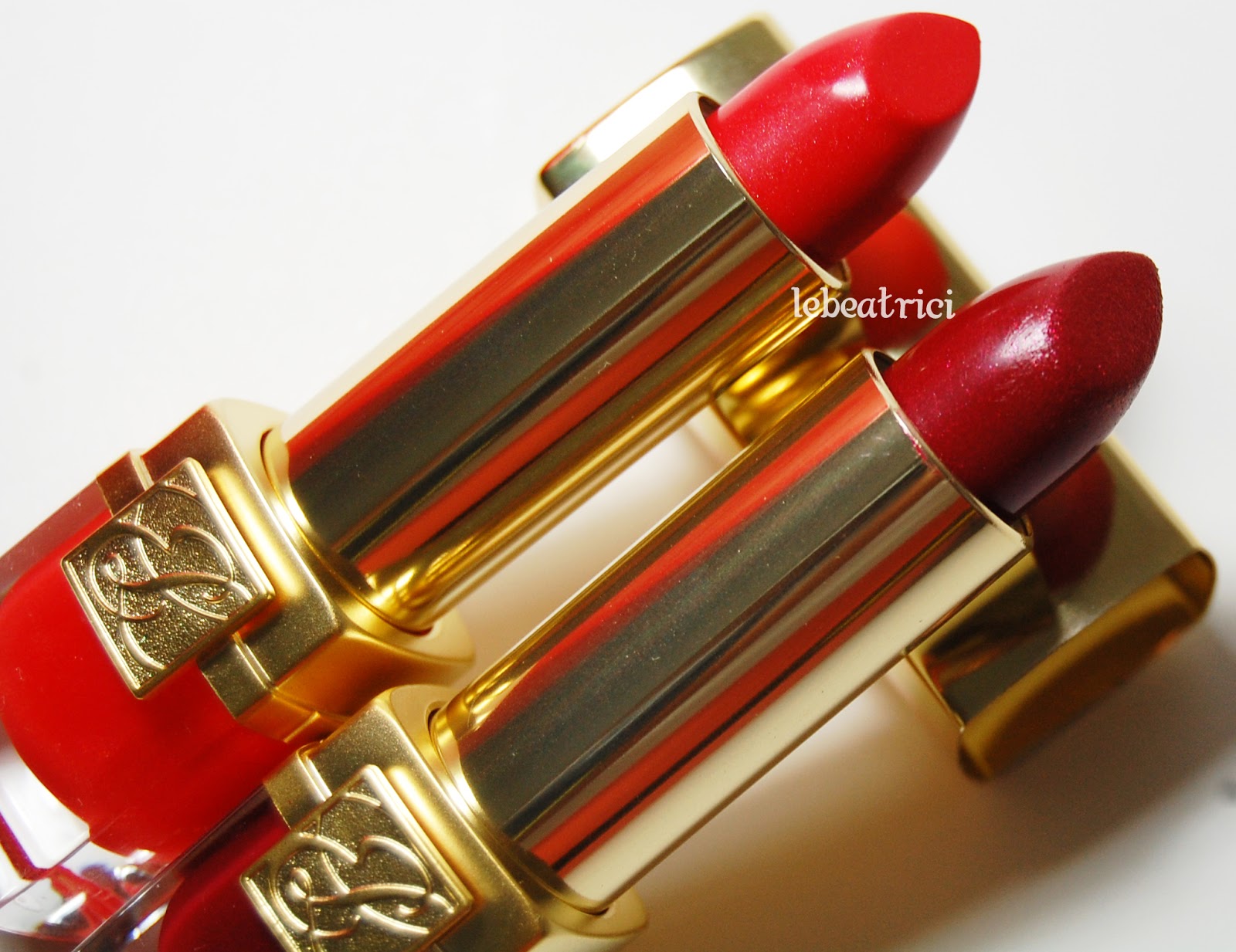 Estée Lauder Pure Color Vivid Shine Lipstick Fireball LeBeatrici