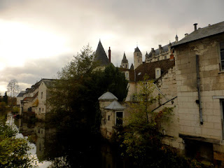 Looking onto the river Indre at Loches from Rue des Ponts