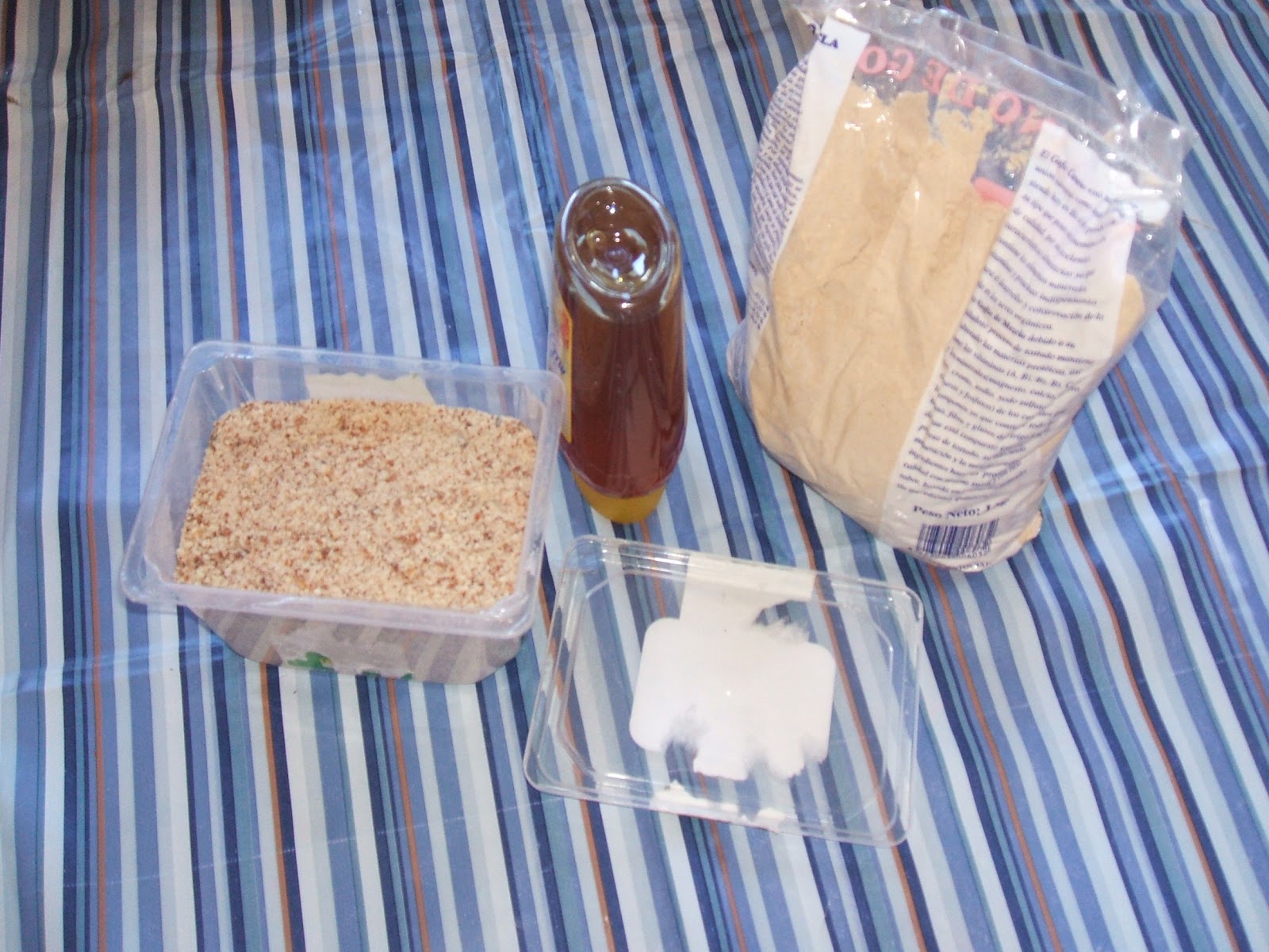 Trazos de colores: TALLER DE COCINA DÍA DE CANARIAS REALIZADO POR LOS