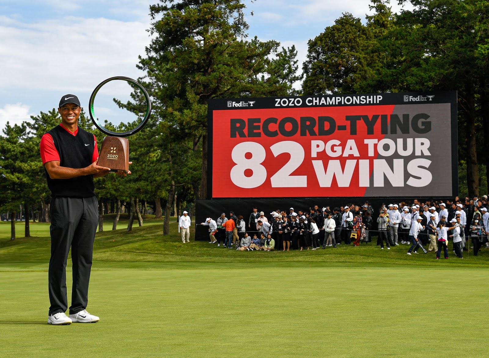 American Golfer Tiger Trusts Bridgestone Golf Engineering On Journey