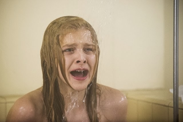 Carrie: Julianne Moore shines, but remake lacks bully punch of original