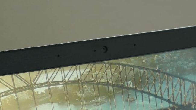 The 720p camera and a microphone placed at the top bezel of the Acer Aspire 5 A514-52G laptop.
