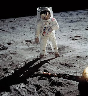 13 A Man On The Moon, Neil Armstrong, Nasa, 1969