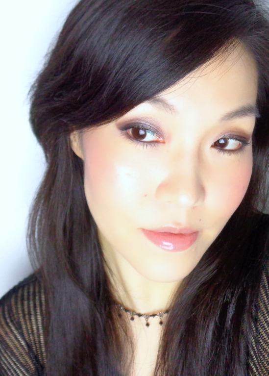 FOTD - Natural Taupe Smokey With Chanel European Les 4 Ombres