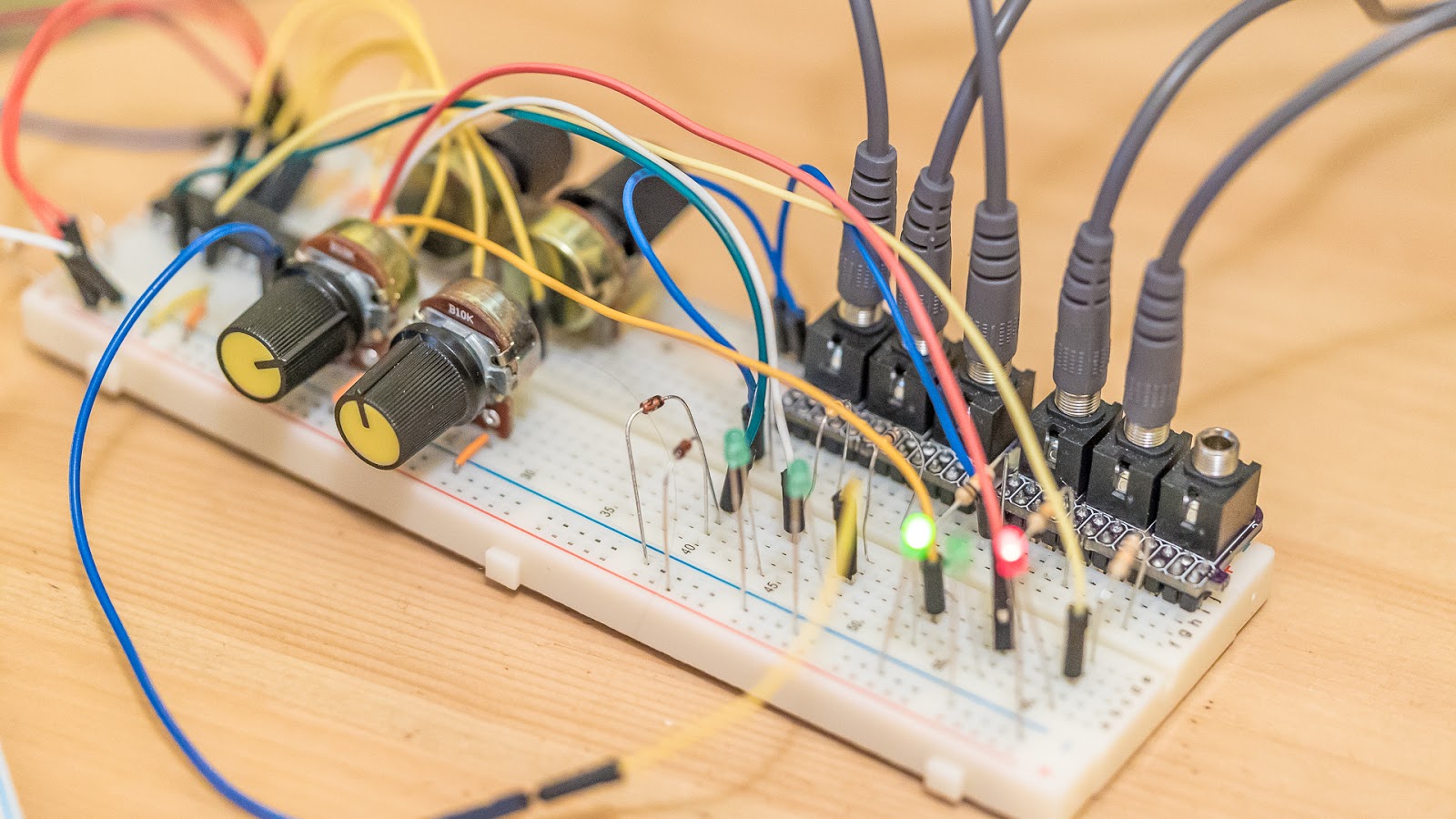little-scale: ADC Binary Gate Sequencer