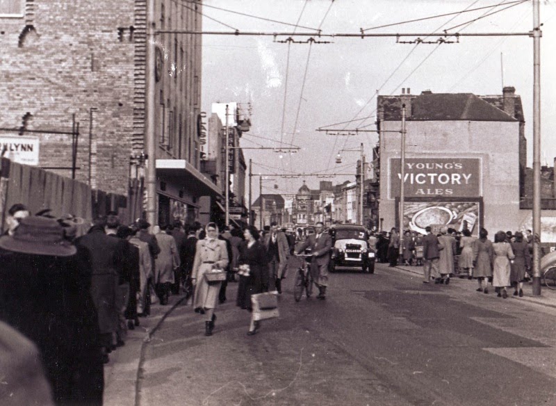 Commercial Road 1950's