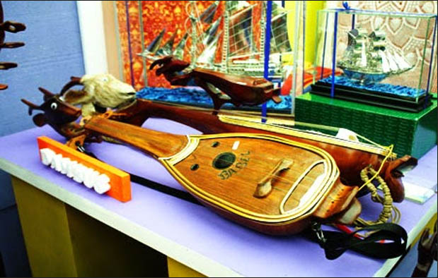Alat Musik Tradisional Bangka Belitung Alat Musik Tradisional Bangka Belitung