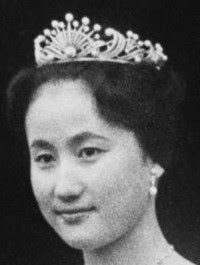 pearl tiara diamond japan princess hitachi hanako