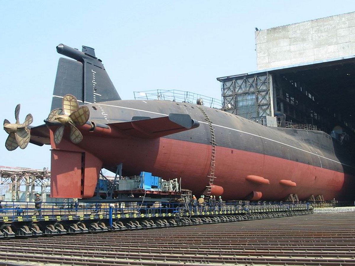 Сборка подводной лодки. Подводная лодка 667бдр кальмар. Атомная подводная лодка Севмаш. 667 БДР кальмар. Подводная лодка БДР 667.