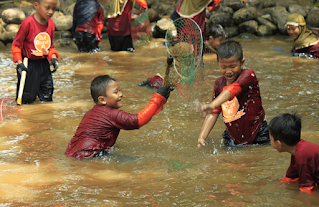 Telaga Arwana Cibubur Telaga Arwana Cibubur