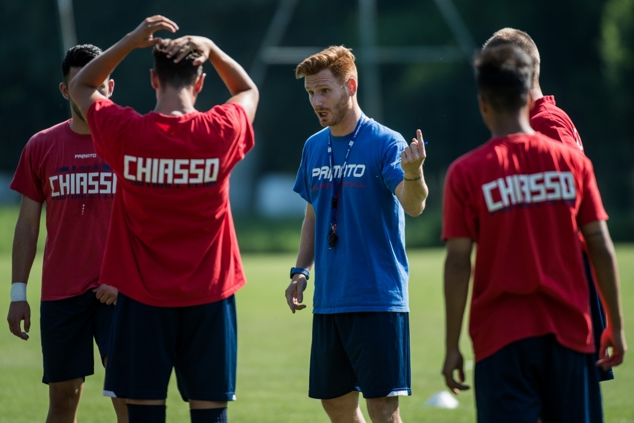 Gelán Noticias Guillermo Abascal, un entrenador sevillano que comienza