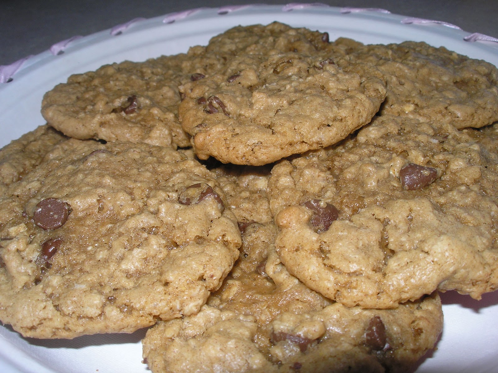 Too Tall Sarah: My Oatmeal Chocolate Chip Cookies