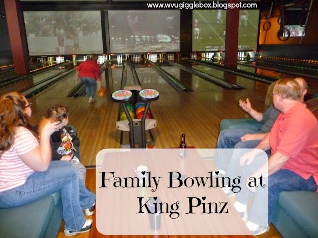 family bowling, King Pinz, King Pinz at the Village at Leesburg, family fun,