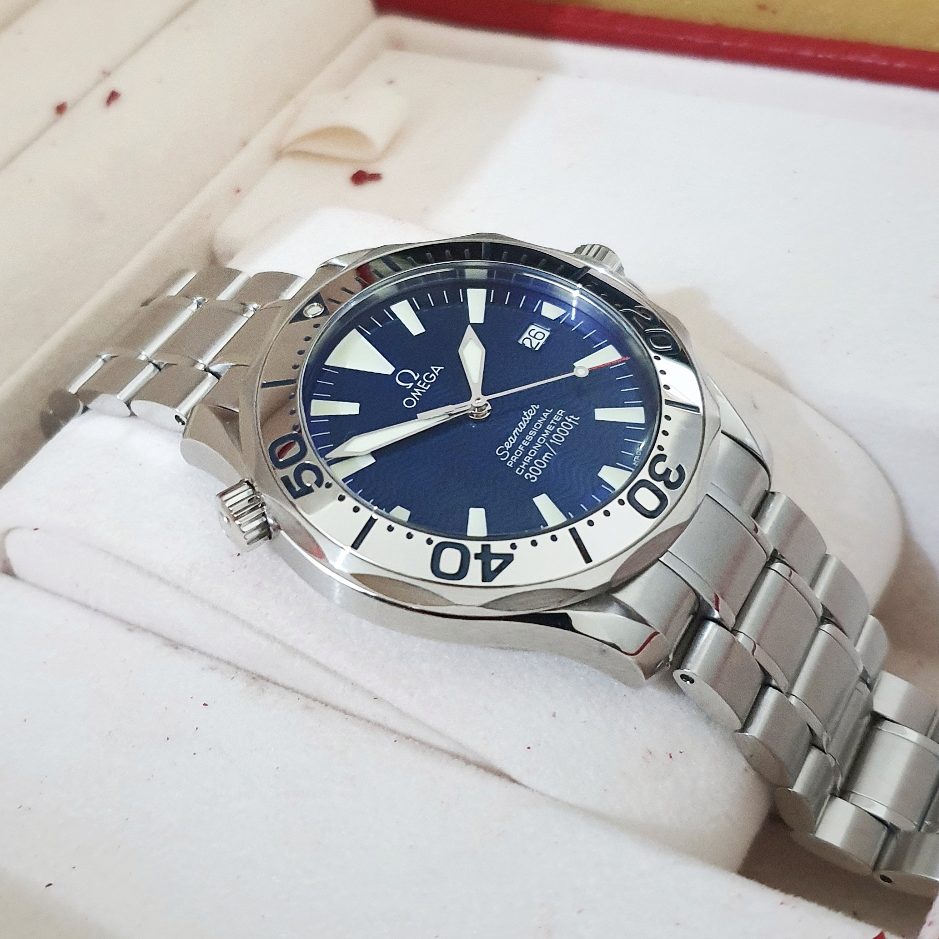 omega seamaster 2002