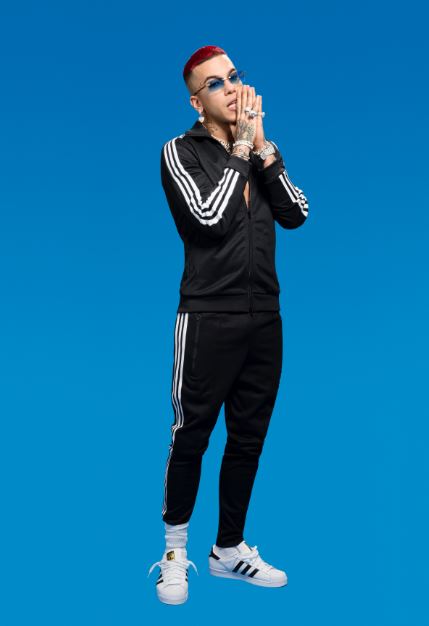 Golden Backstage: adidas celebra i 50 anni del modello Superstar con Sfera Ebbasta