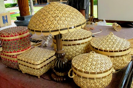 12+ Seni Kerajinan Tangan Dari Bambu
