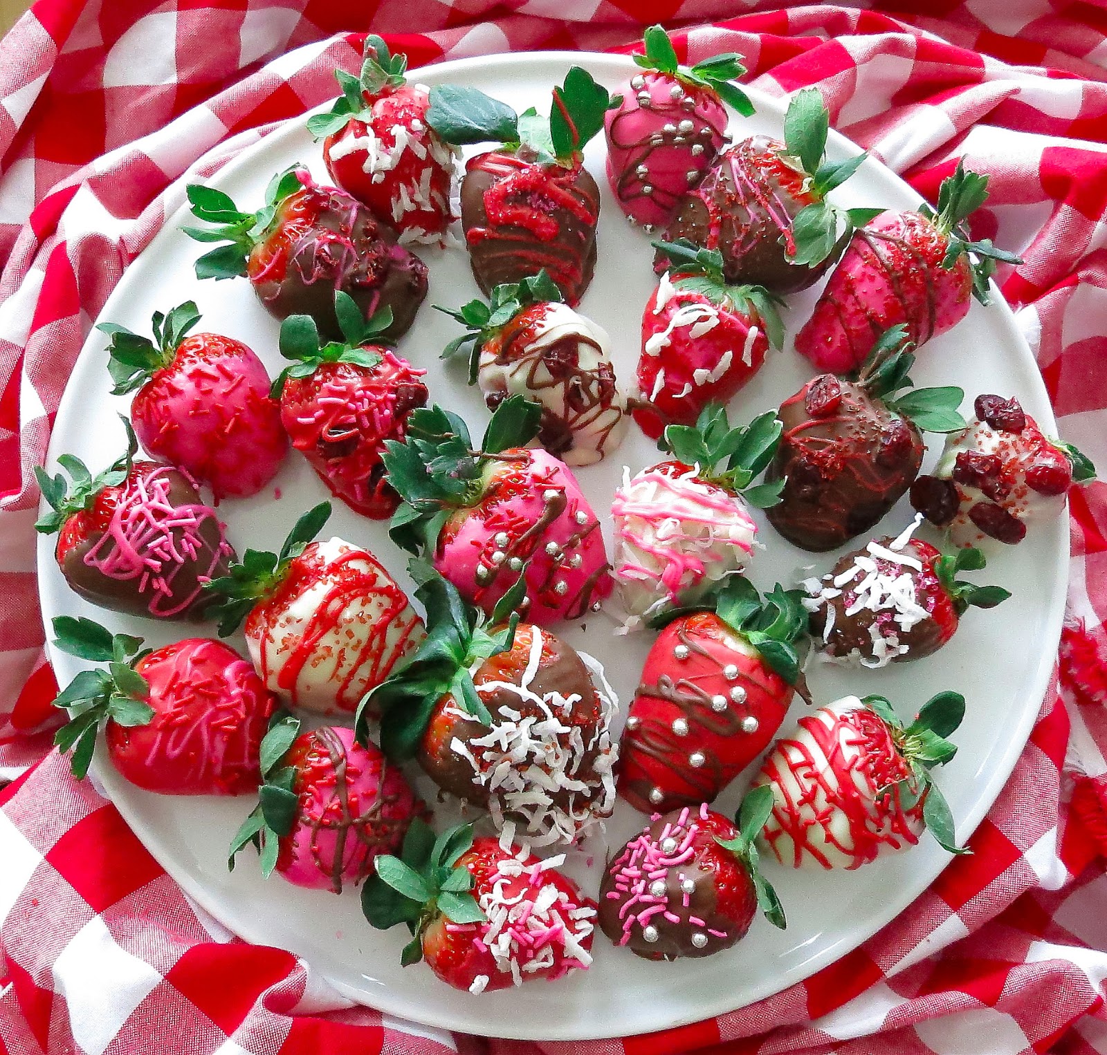 Valentines Day Chocolate Dipped Strawberries Abbey's Kitchen
