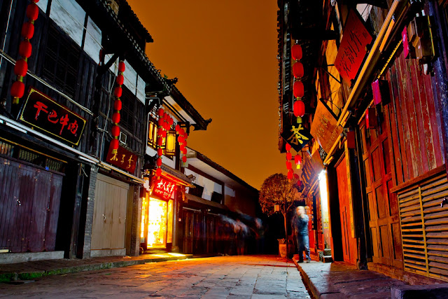 Explore Ciqikou Old Town
