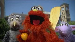 Murray and Ojevita introduce the letter letter of the day O, Sesame Street Episode 4416 Baby Bear's New Sitter season 44