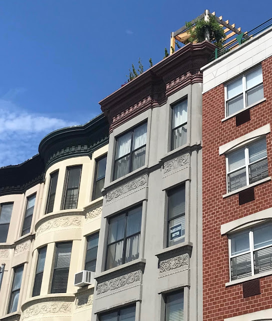H A R L E M + B E S P O K E GREEN HARLEM BROWNSTONE ROOFTOP TERRACES