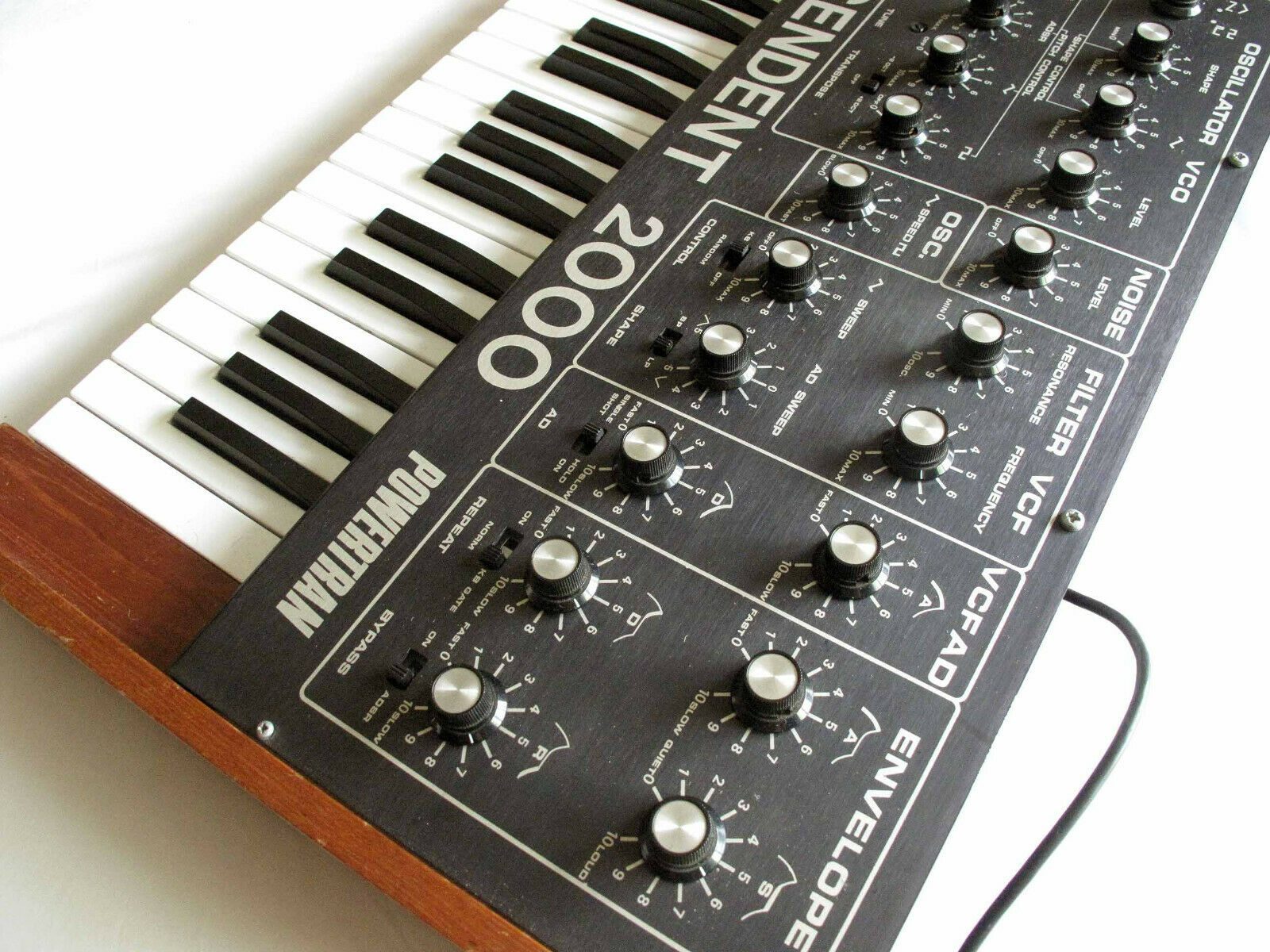 MATRIXSYNTH: IMMACULATE Powertran Transcendent 2000 Analogue Synth