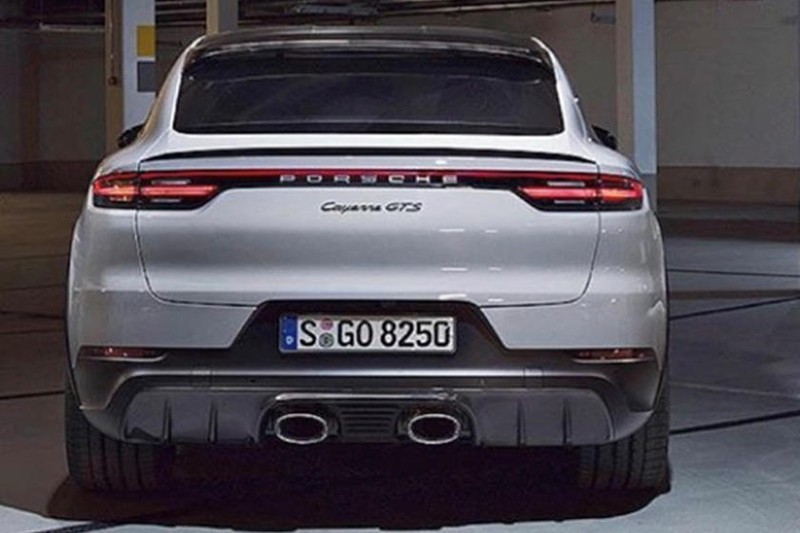 Porsche Cayenne Coupe GTS lộ ảnh trước ngày ra mắt