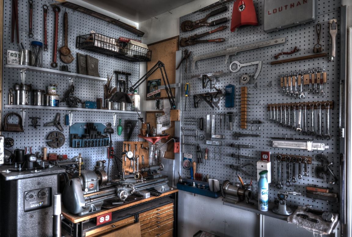 Just A Car Guy: few people ever have a garage or workshop this well ...