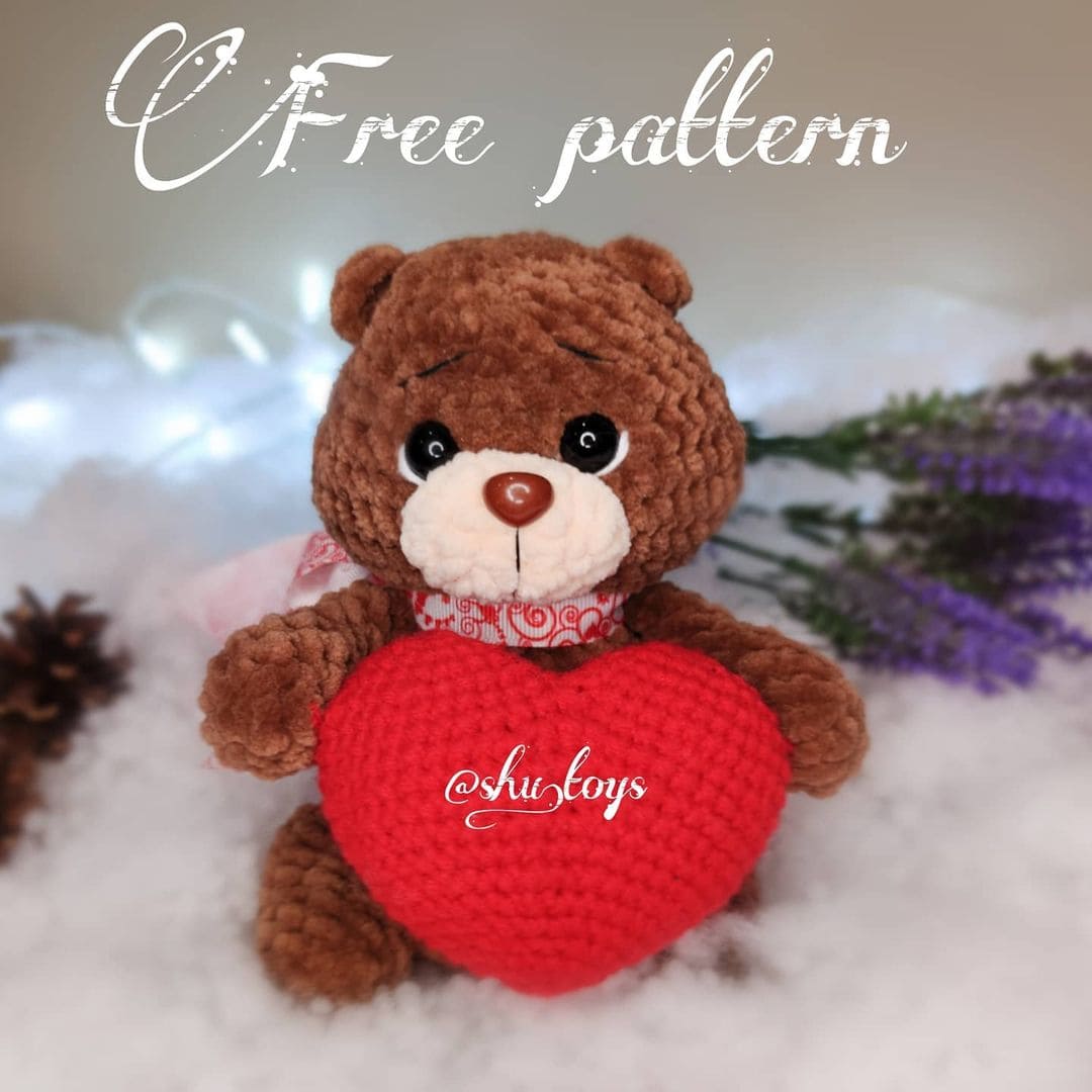 Teddy Bear Pattern, The Love Bear