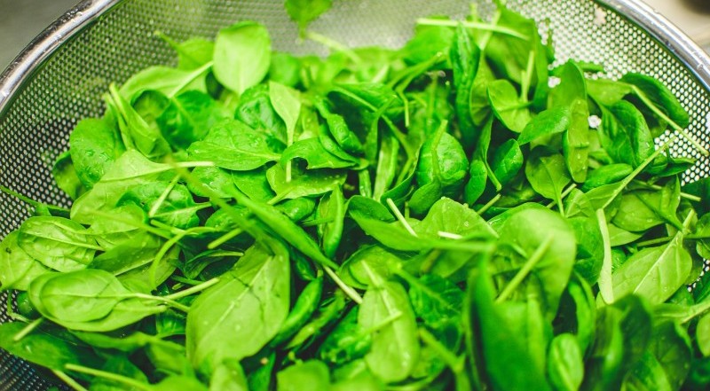12 best foods to eat when trying to get pregnant in Bengali spinach help to get pregnant