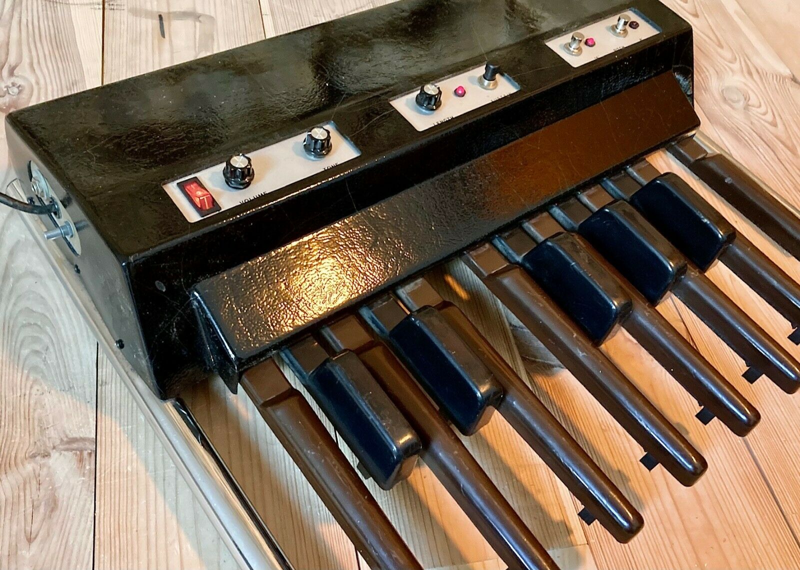 MATRIXSYNTH JEN P700 70's vintage analog synth bass pedal