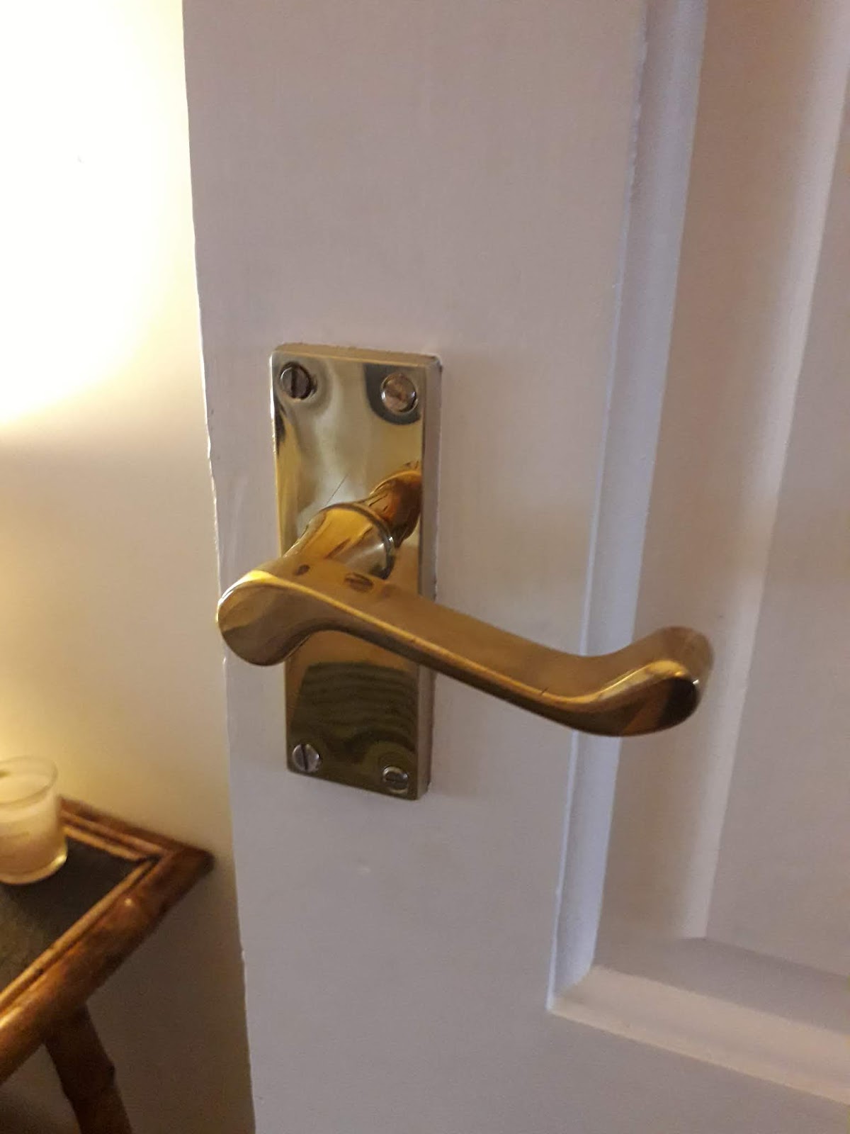 EASY CHEAP WAY TO REMOVE VARNISH/LACQUER FROM BRASS HANDLES Hut