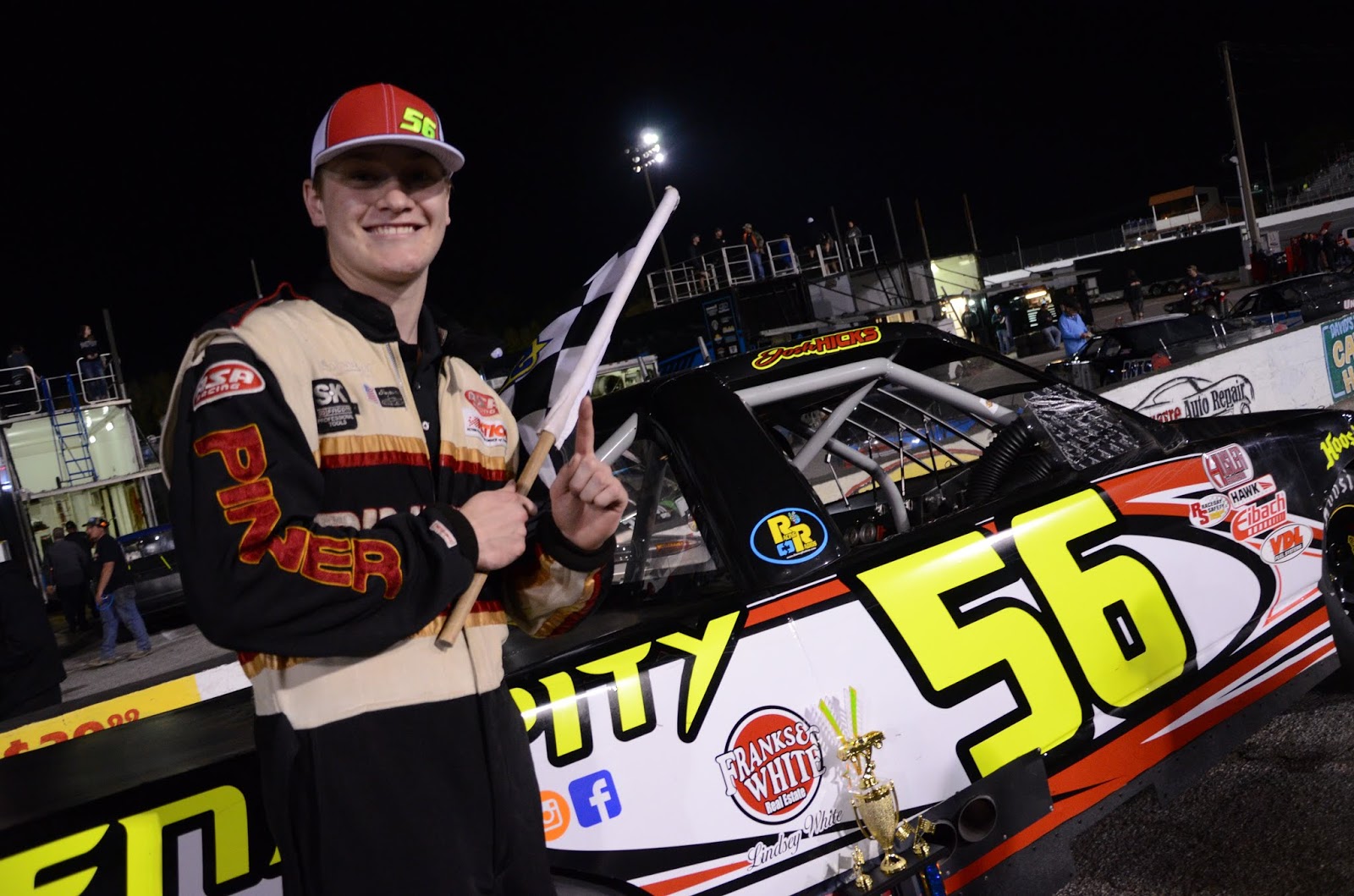 Hicks Sweeps Pensacola and Mobile in Pro Trucks for
