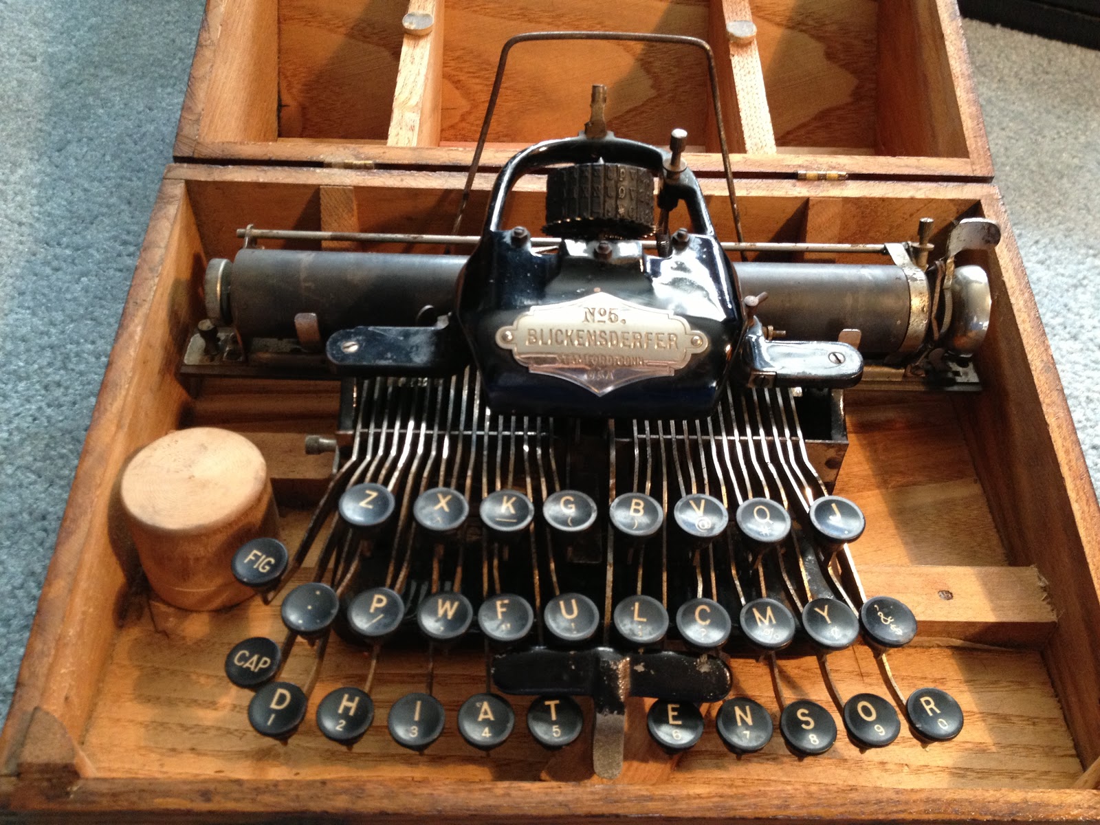 Typewriters 101 1894 Blickensderfer No. 5 Typewriter