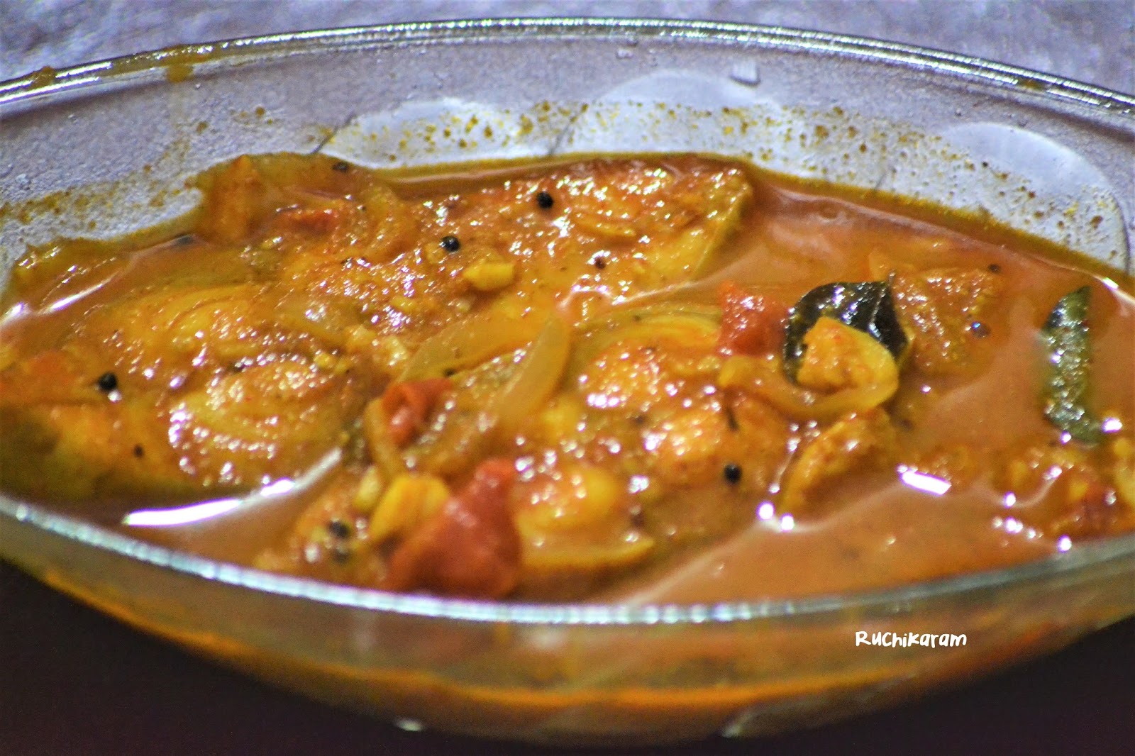 Ruchikaram Avoli Curry/ Kerala Special Avoli Malliyittathu/Pomfret