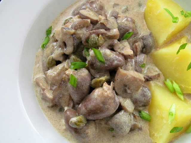 Фрикасе из куриных сердечек